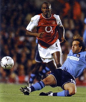 arsenal away 2002